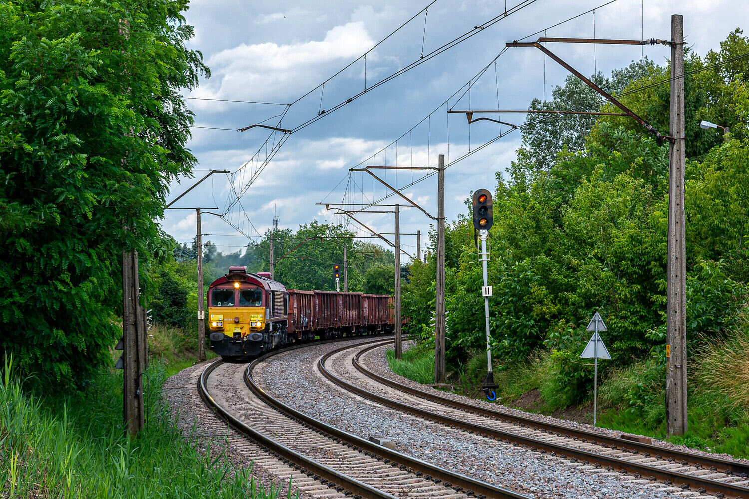 66153