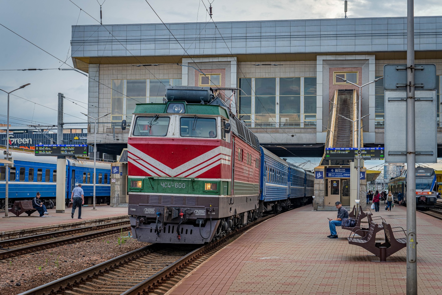 ЧС4Т-600