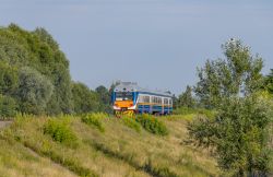 749 КБ