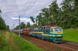 ЭП2К-205 (Московская железная дорога); ЧС7-156 (Московская железная дорога)