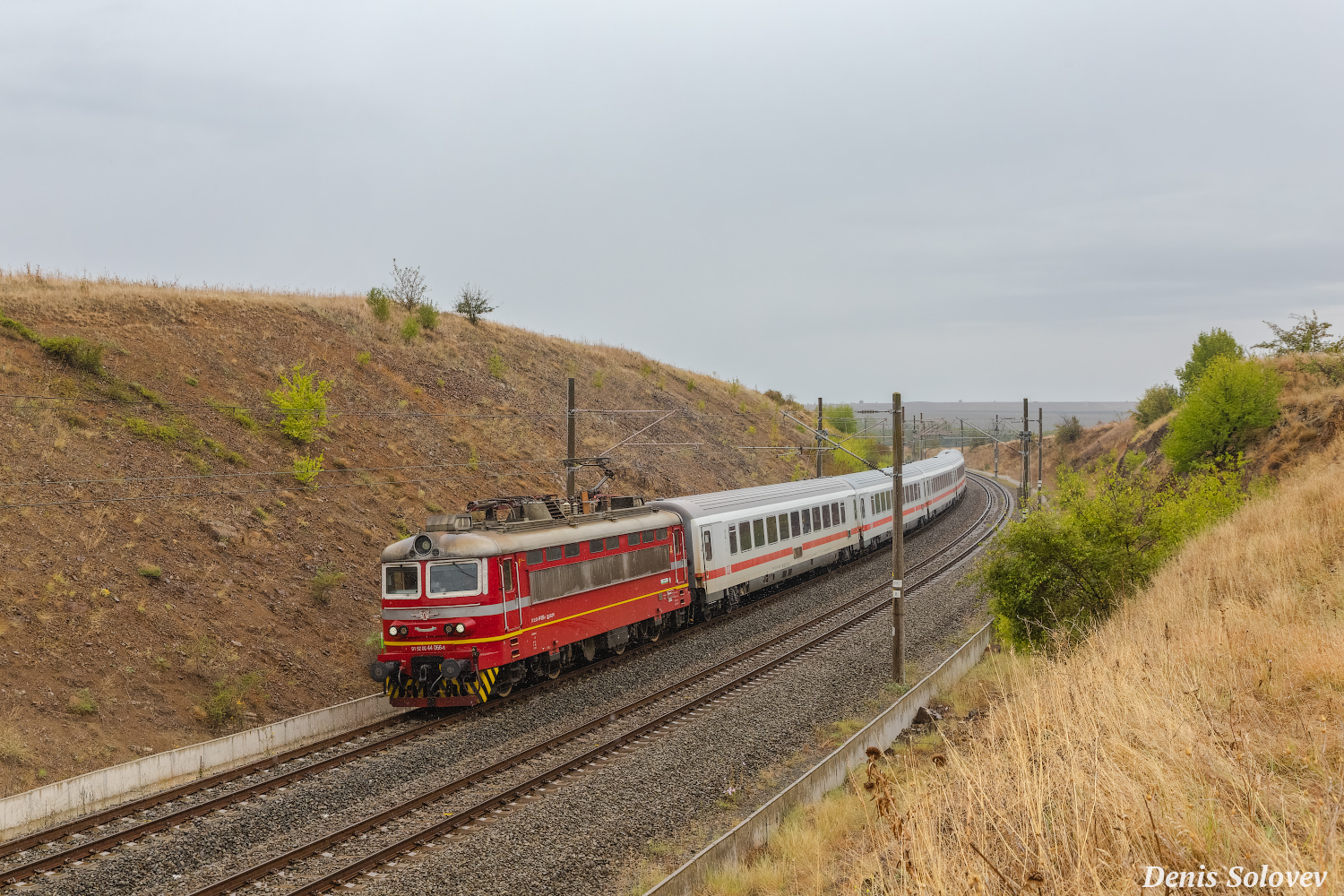 44 066