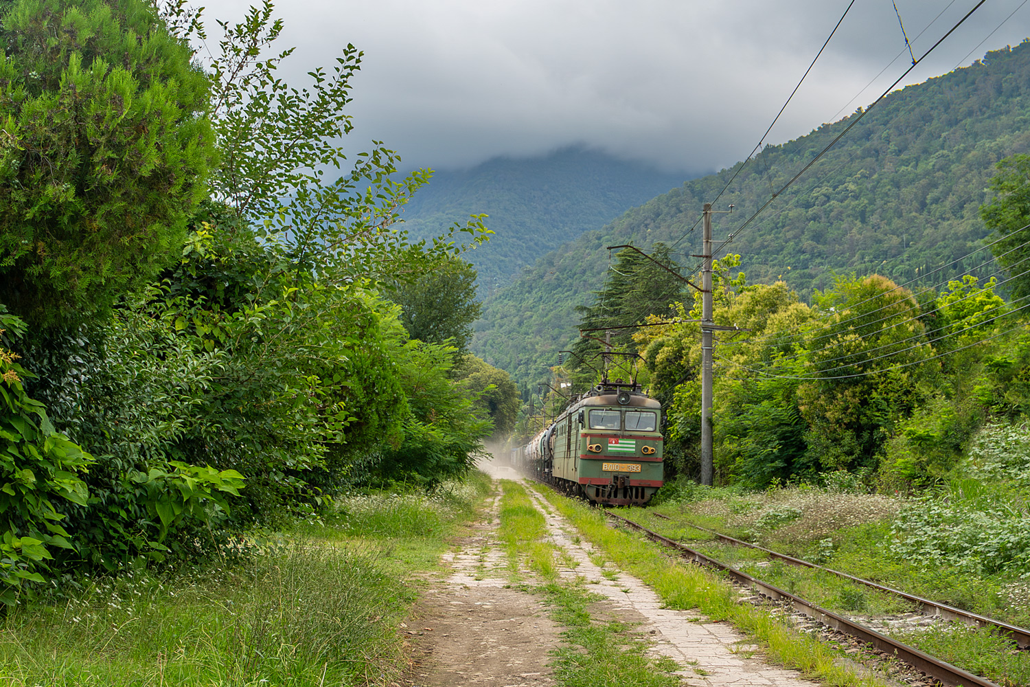 ВЛ10-393