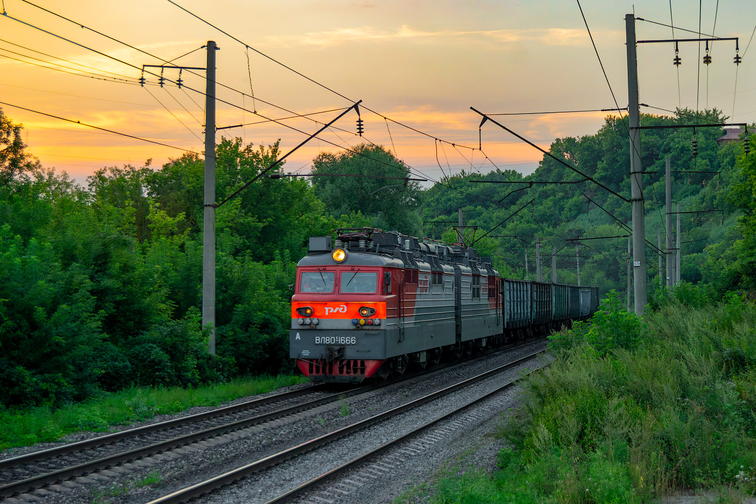 ВЛ80С-1666