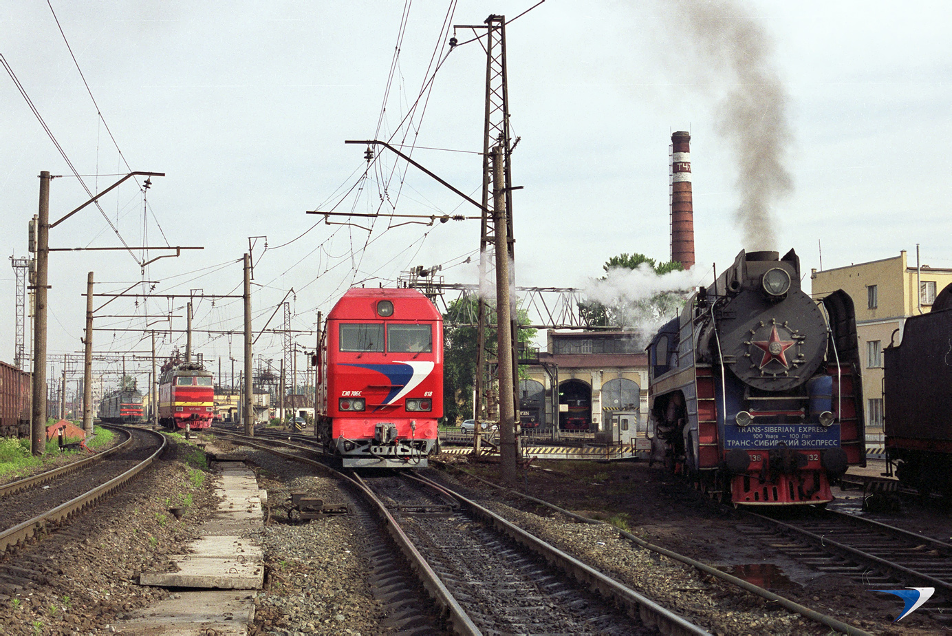 ТЭП70БС-018; П36-0032