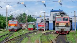 ВЛ80С-259А (South-Eastern Railway); ТГК2-3854 (South-Eastern Railway); ВЛ80С-2272 (Kolej północno-Kaukaska); ВЛ80С-1210 (South-Eastern Railway); ВЛ80С-1957 (South-Eastern Railway); ВЛ80С-1926Б (South-Eastern Railway)