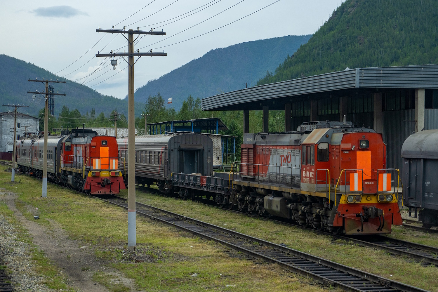 ТЭМ18ДМ-235; ТЭМ18Д-118