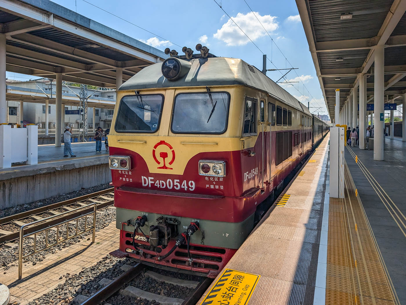 DF4D-0549