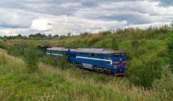 2ТЭ10М-3440 (West Siberian railway); 2ТЭ116-884 (East Siberian Railway)