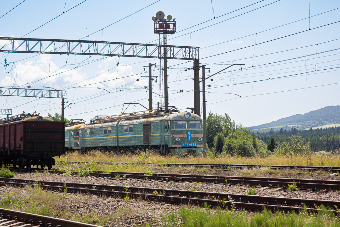 ВЛ8-677