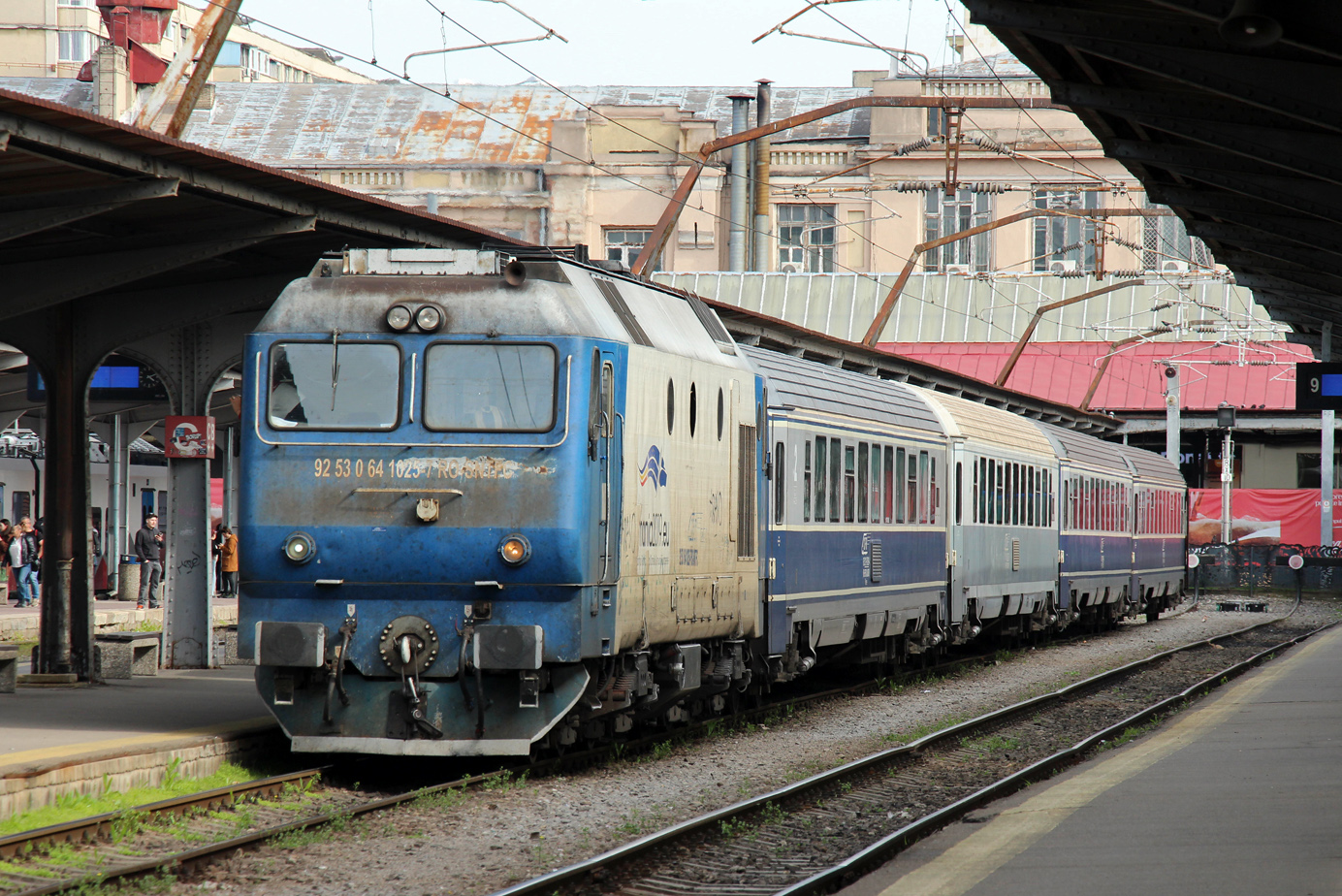 64 1025