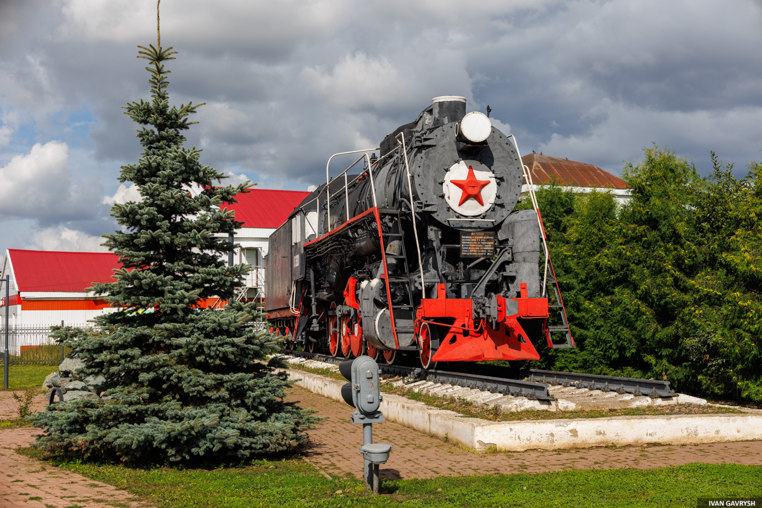 Л-3681