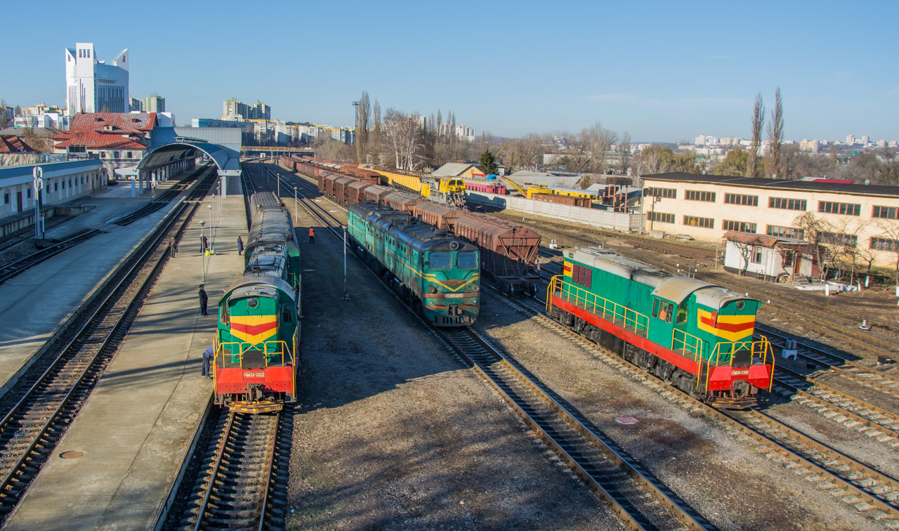 ЧМЭ3-3222; 2ТЭ10Л-3246; ЧМЭ3-2385