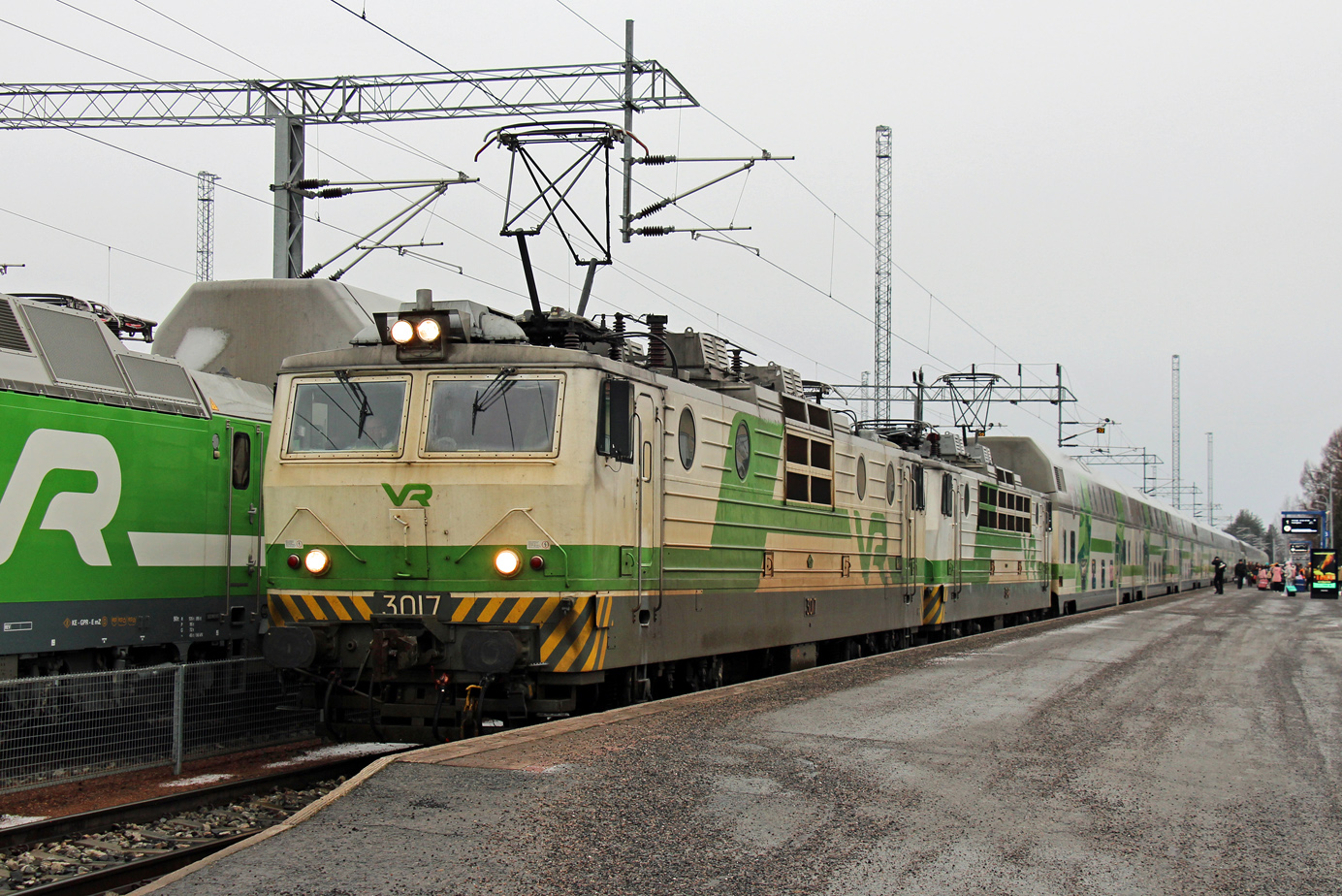Sr1-3017
