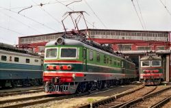 ЧС2-372 (Куйбышевская железная дорога); ЧС2-796 (Куйбышевская железная дорога); ЧС2-877 (Куйбышевская железная дорога)
