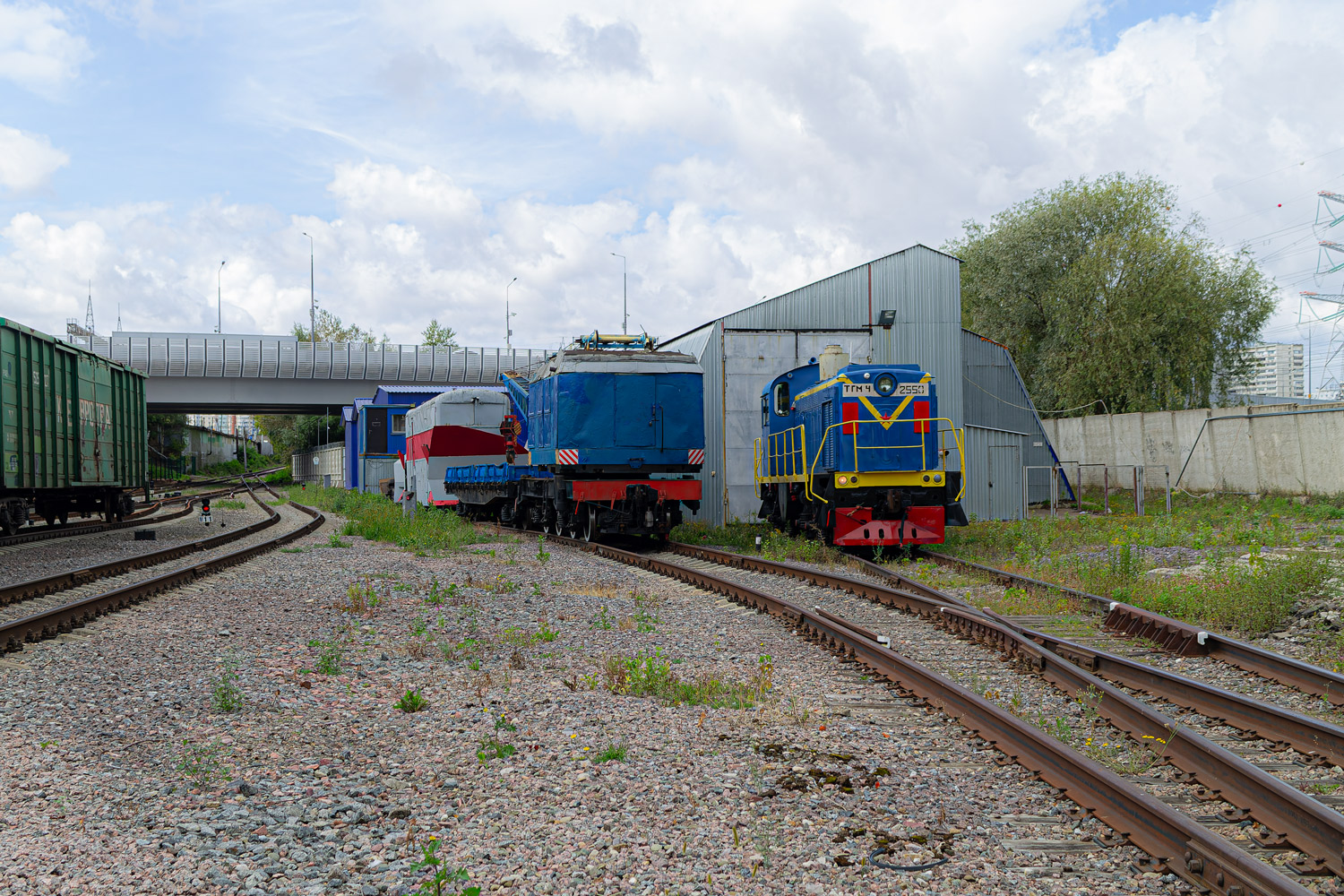 СДПМ; КДЭ253-711; ТГМ4-2550
