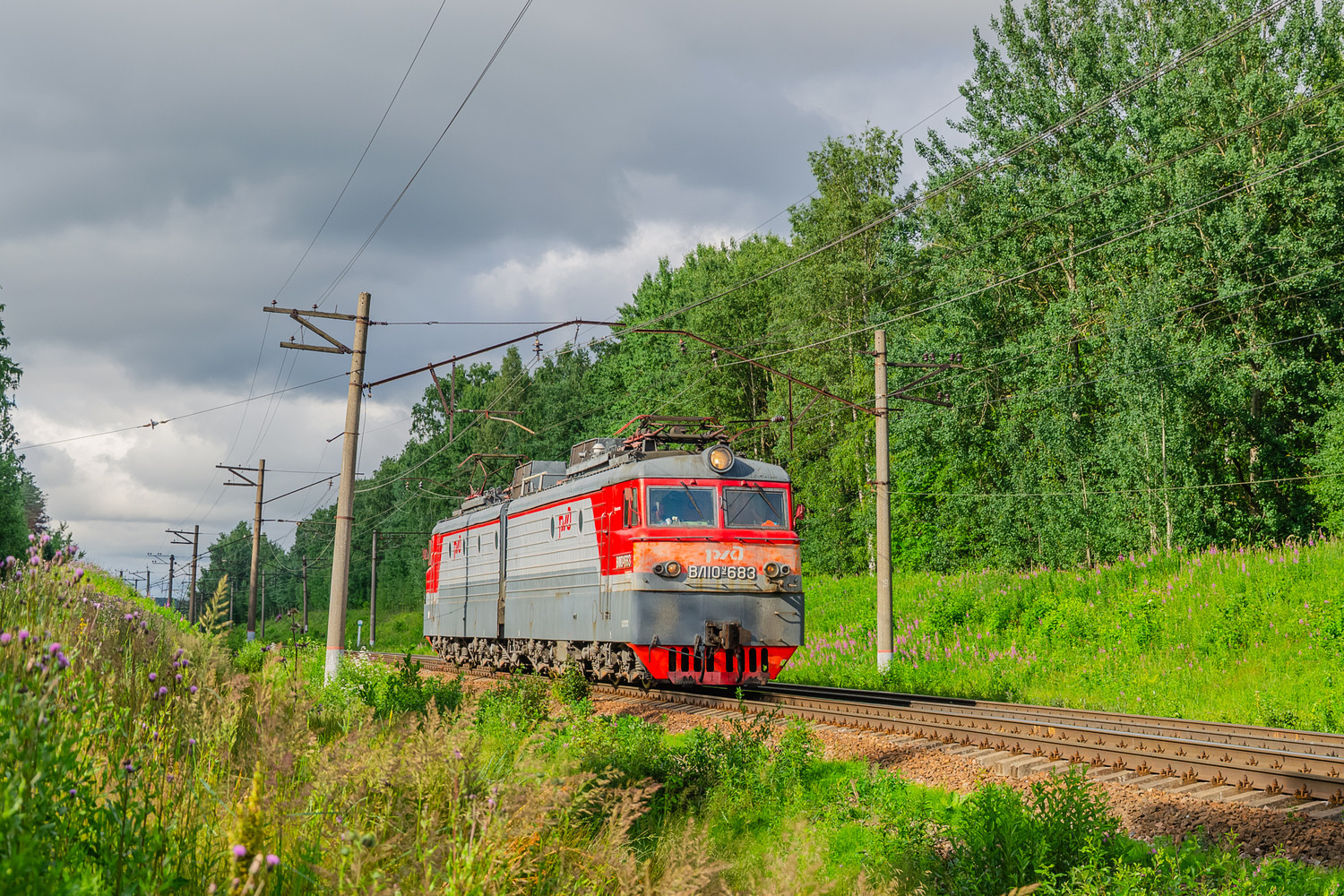ВЛ10У-683