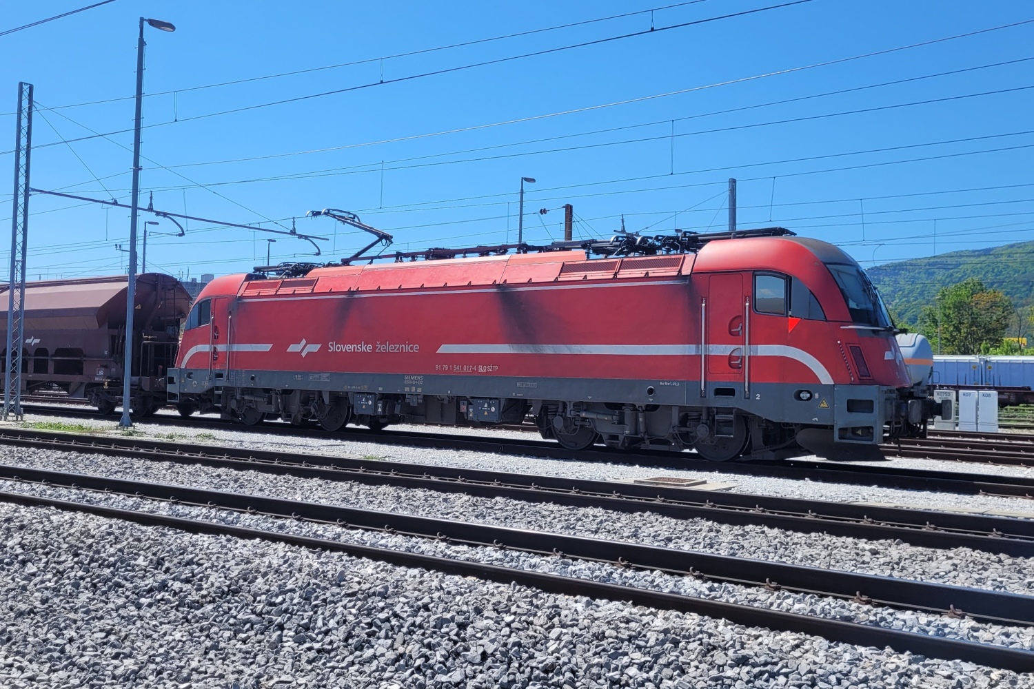 541-017