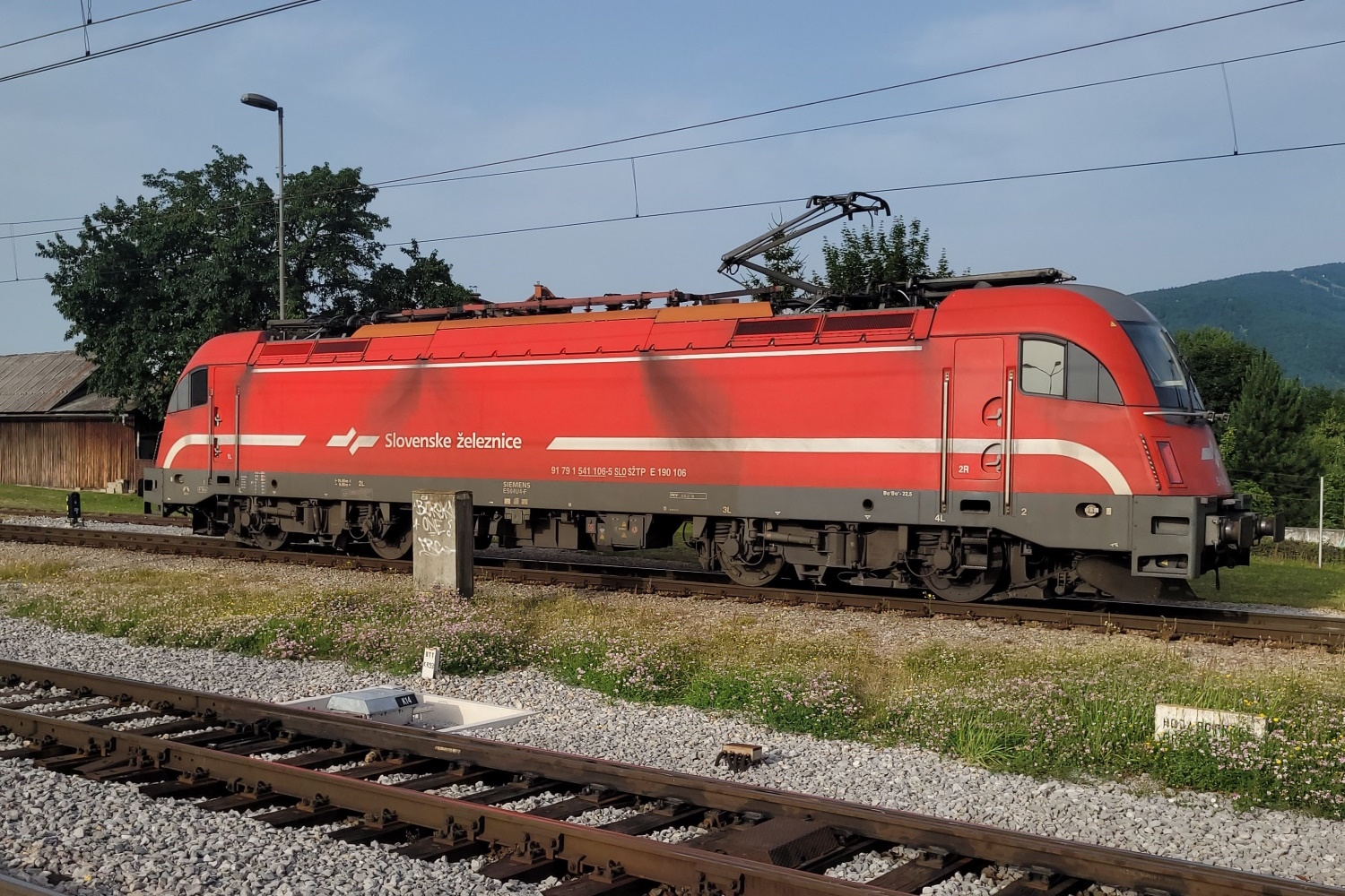 541-106