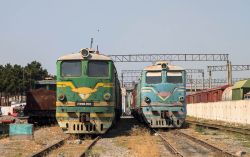 2ТЭ10Л-2142 (Таджикская железная дорога); 2ТЭ10Л-2124 (Таджикская железная дорога)
