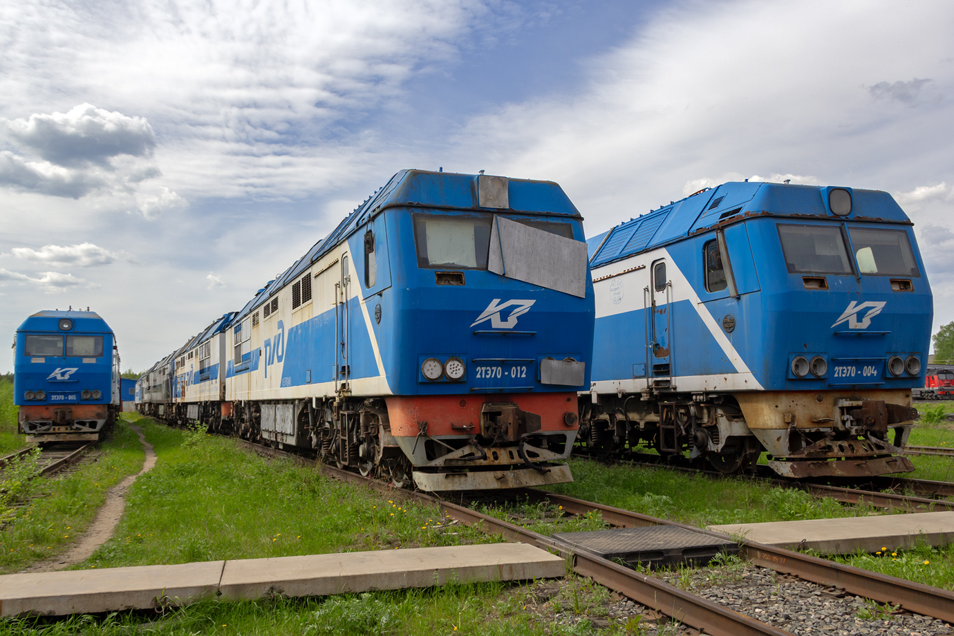 2ТЭ70-012