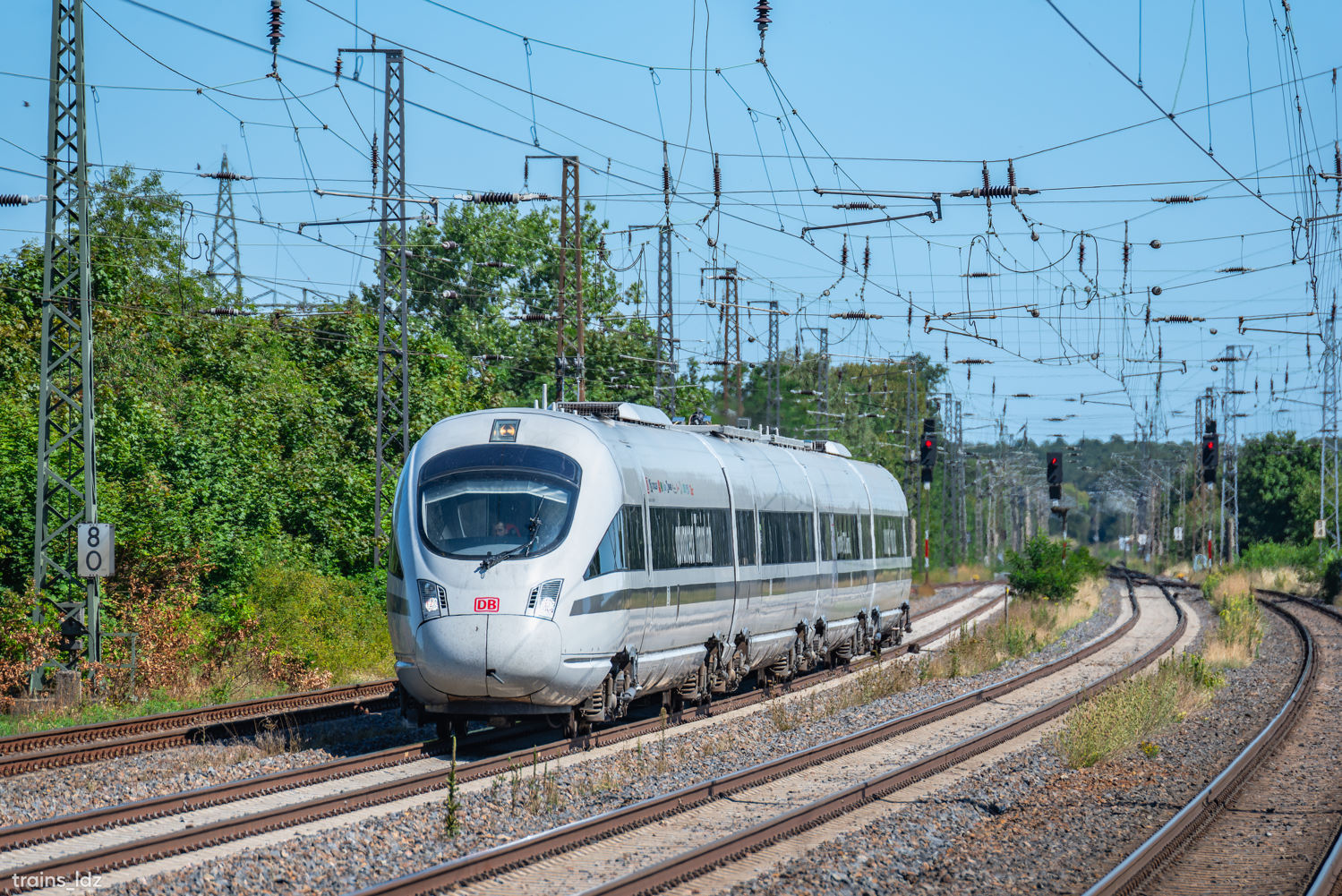 605 019-8