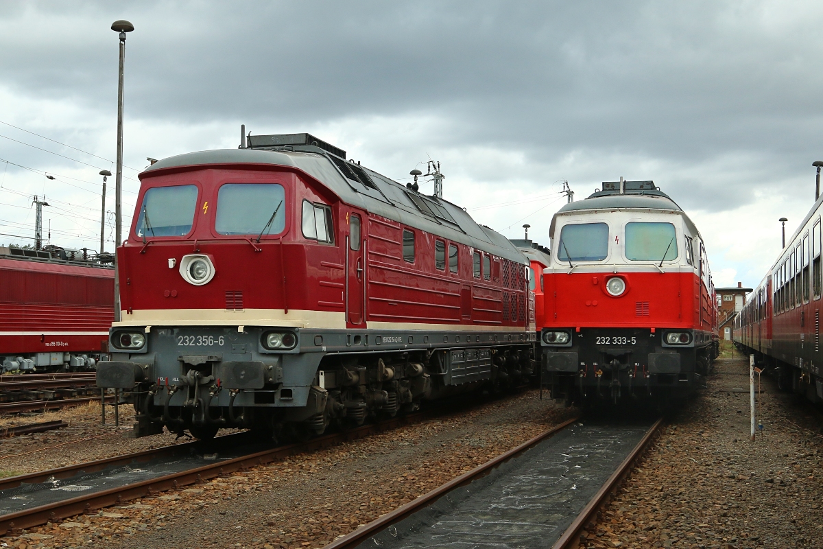 232 356-6; 232 333-5
