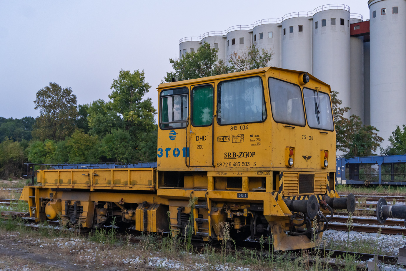 915-004