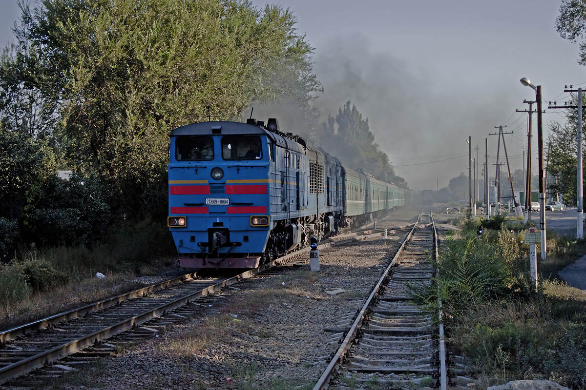 2ТЭ10У-0004