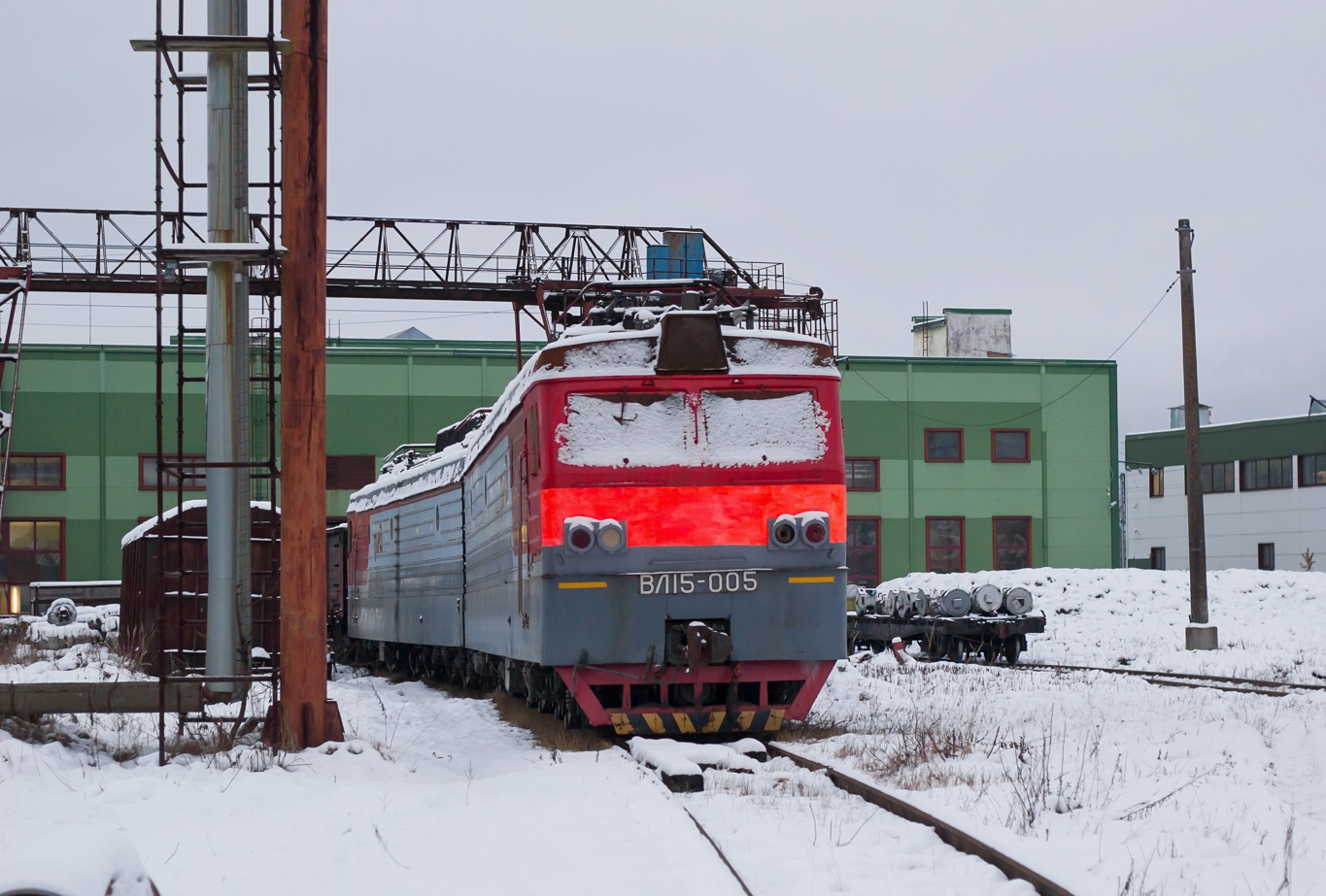 ВЛ15-005