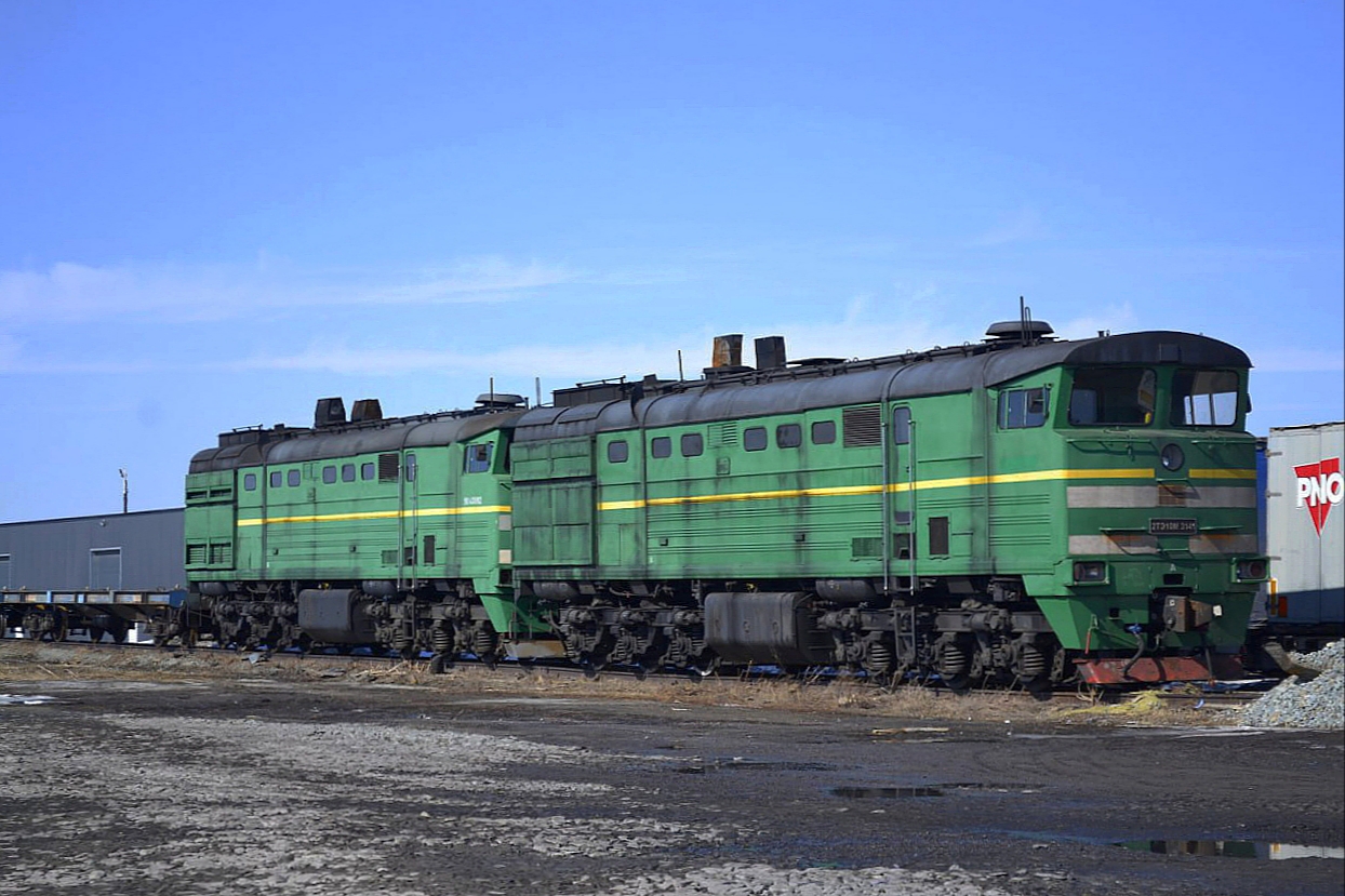 2ТЭ10М-3141