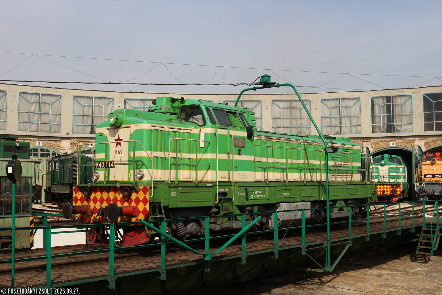 M40.114