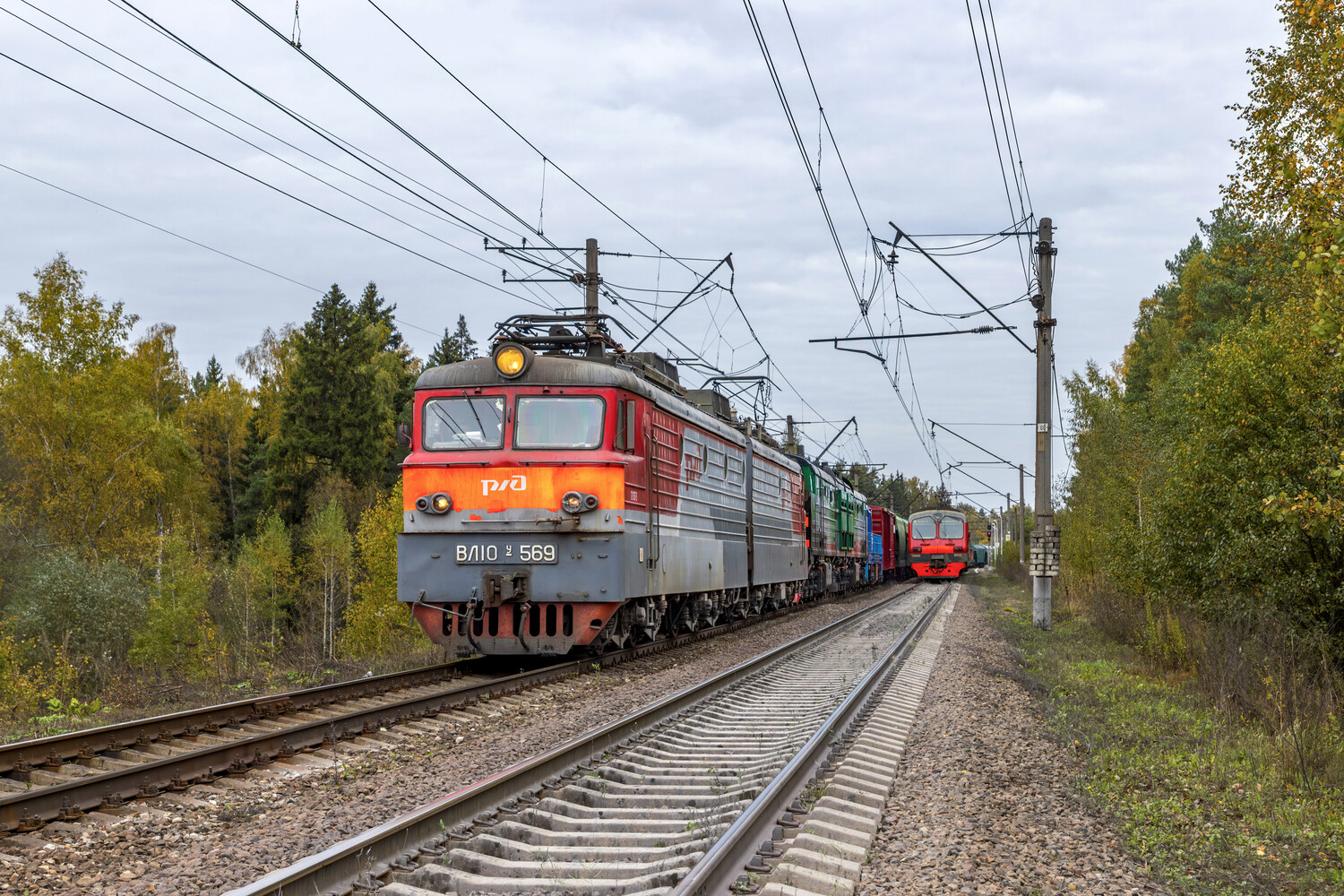 ВЛ10У-569