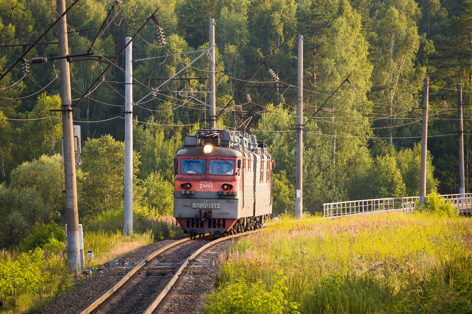 ВЛ80С-1372
