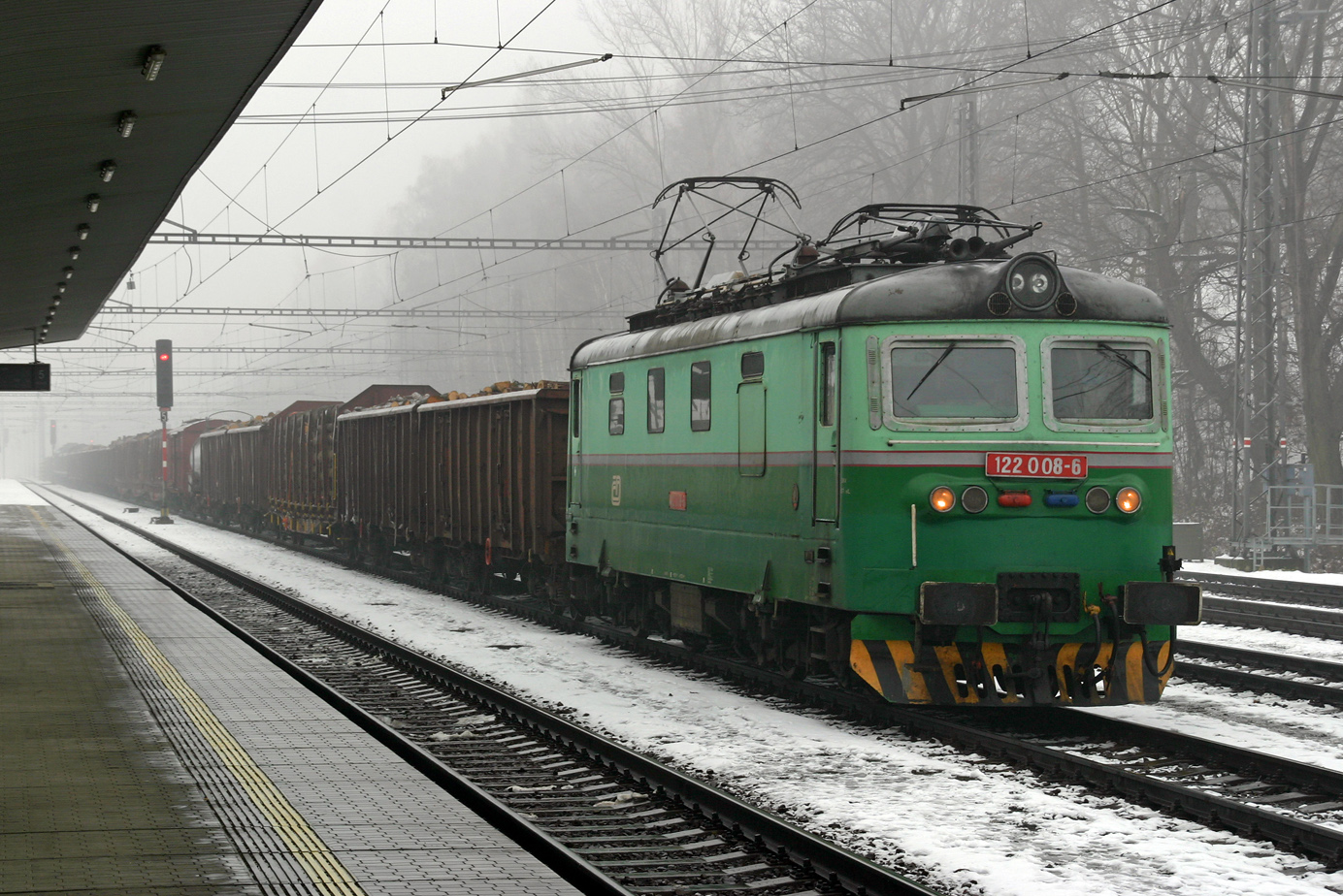 122 008-6
