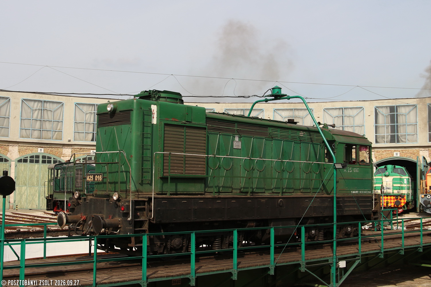 A25 016