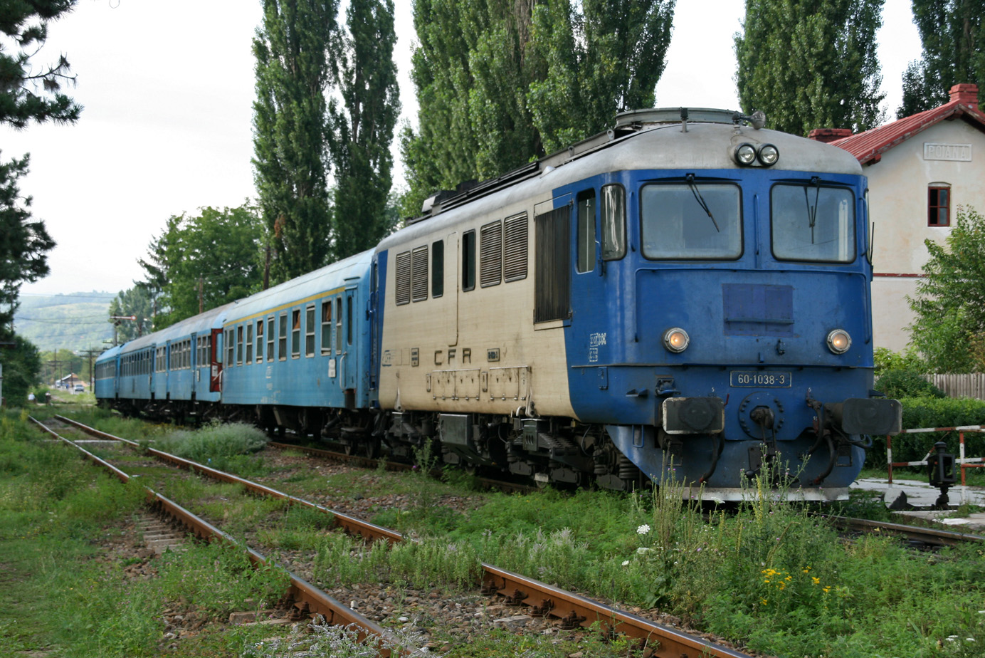 60 1038