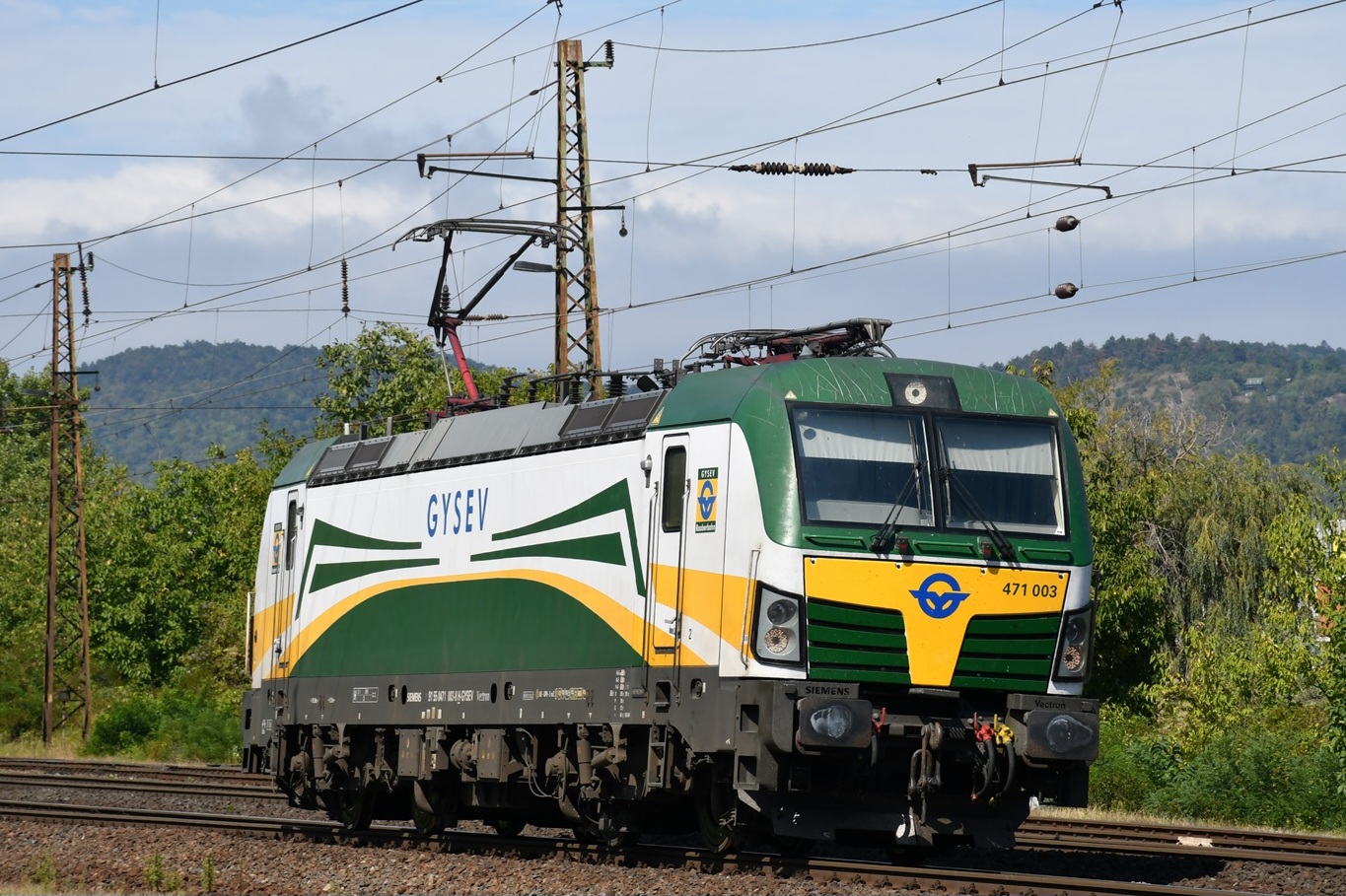 471 003