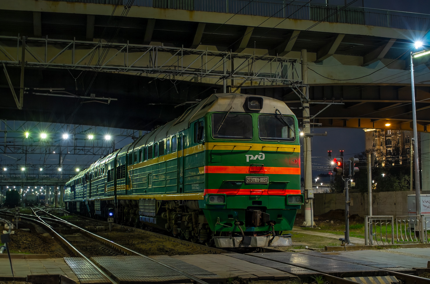 2ТЭ116У-0037