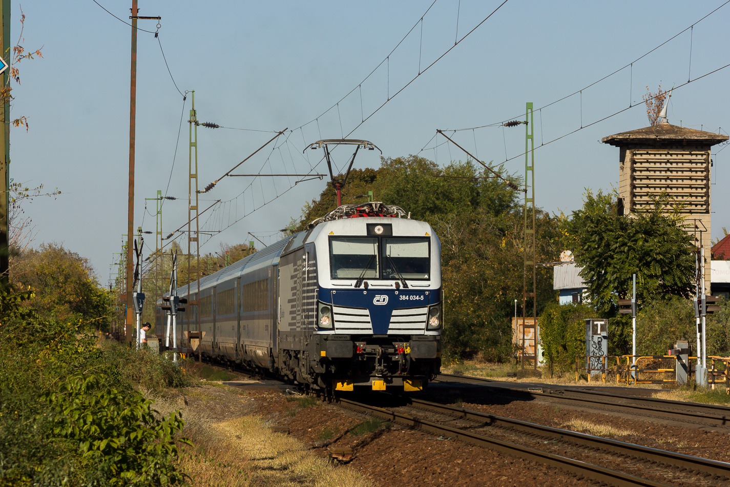 384 034-5