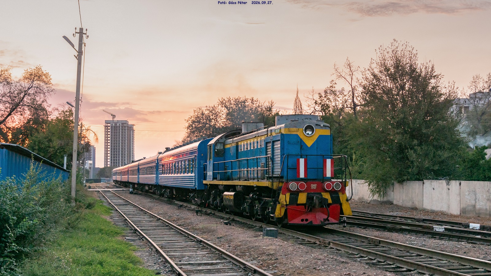 ТЭМ2-7242