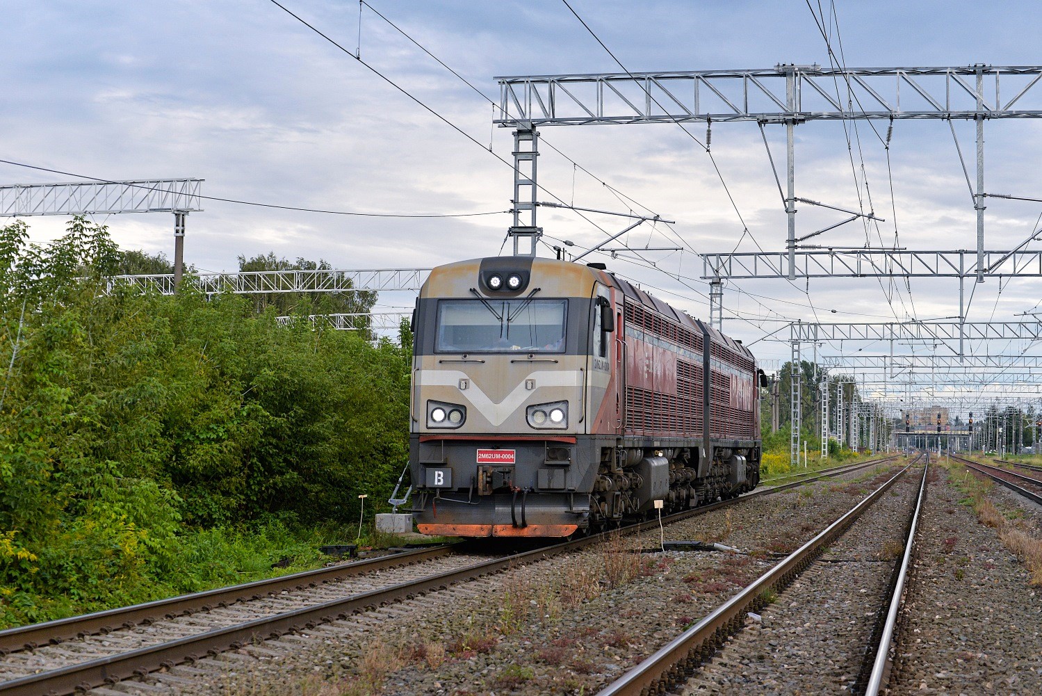 2M62UM-0004