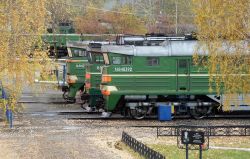 2ТЭ116К-1110 (Свердловская железная дорога); 2ТЭ116-420 (Свердловская железная дорога); 2ТЭ116-164 (Свердловская железная дорога)