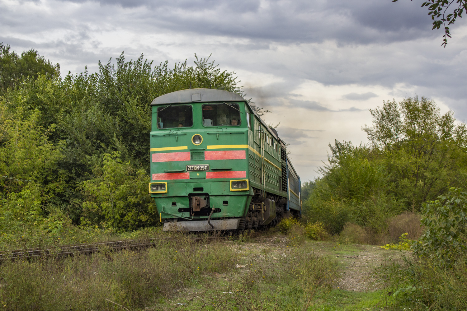 2ТЭ10М-2941