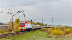 ЭП2К-032 (October Railway)