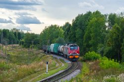 2ТЭ25КМ-0736 (October Railway)